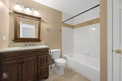 1353 Longchamps Court, Grayslake, IL 60030 - Photo 12