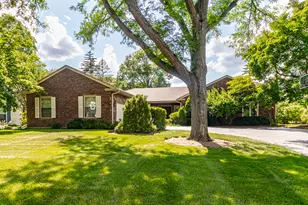 31 Fox Trail, Lincolnshire, IL 60069 - Photo 2