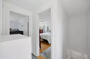 3831 Kirk St, Skokie, IL 60076 - Photo 18