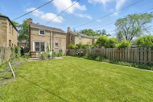 3831 Kirk St, Skokie, IL 60076 - Photo 26