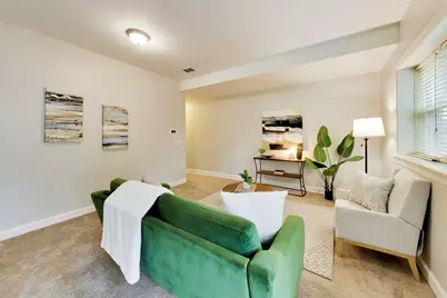2927 N Gresham Avenue #1, Chicago, IL 60618 - Photo 4