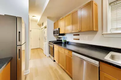 2927 N Gresham Avenue #1, Chicago, IL 60618 - Photo 6