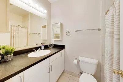 2927 N Gresham Avenue #1, Chicago, IL 60618 - Photo 14