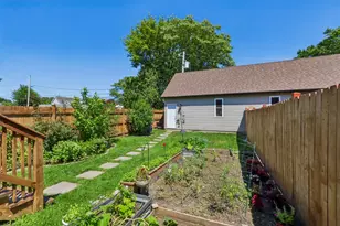 1817 Dodge Ave, Evanston, IL 60201 - Photo 42