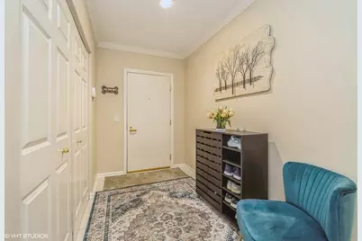 820 Weidner Road #210, Buffalo Grove, IL 60089 - Photo 2