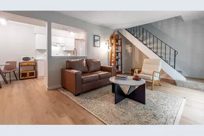 186 Judith Court #B, Bartlett, IL 60103 - Photo 2