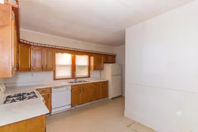 514 Locust Street, Elgin, IL 60123 - Photo 6