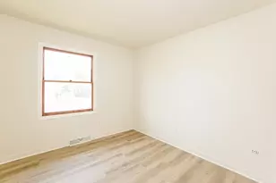 6743 Leland Ave, Hammond, IN 46323 - Photo 12