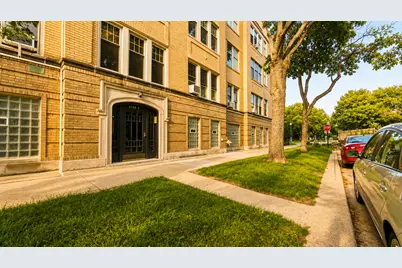2208 W Winnemac Avenue #APT2, Chicago, IL 60625 - Photo 1