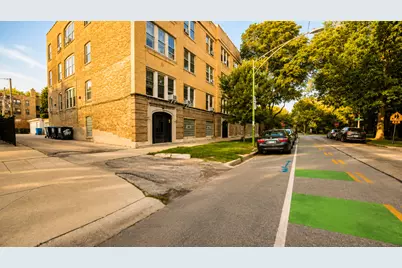 2208 W Winnemac Avenue #APT2, Chicago, IL 60625 - Photo 32
