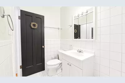 2208 W Winnemac Avenue #APT2, Chicago, IL 60625 - Photo 16