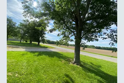 515 E Ross Lane, Danville, IL 61832 - Photo 2