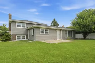 601 Honey Locust Ln, Darien, IL 60561 - Photo 26