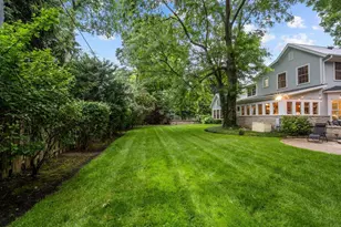 644 Beaver Rd, Glenview, IL 60025 - Photo 6
