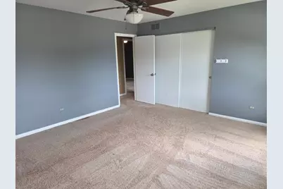 180 Farmgate Drive, Schaumburg, IL 60193 - Photo 18