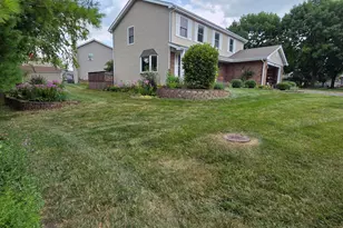 180 Farmgate Dr, Schaumburg, IL 60193 - Photo 34