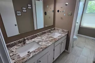 180 Farmgate Dr, Schaumburg, IL 60193 - Photo 20