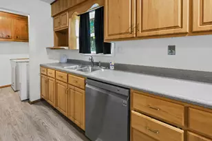 3275 Selmaville Rd, Salem, IL 62881 - Photo 18