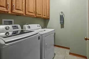 2125 Braeburn Dr, Wauconda, IL 60084 - Photo 12