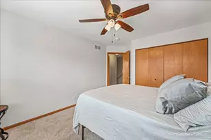 2125 Braeburn Dr, Wauconda, IL 60084 - Photo 22