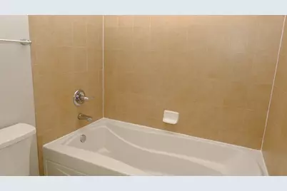 347 E 25th Place #2E, Chicago, IL 60616 - Photo 16