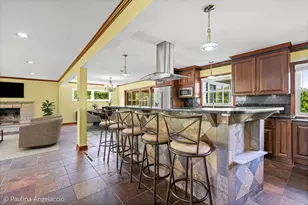 22406 N Bertha Ln, Barrington, IL 60010 - Photo 8