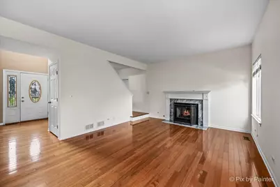 6 Elizabeth Court, Lake in the Hills, IL 60156 - Photo 10