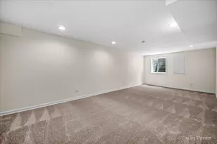 6 Elizabeth Ct, Lake in the Hills, IL 60156 - Photo 28