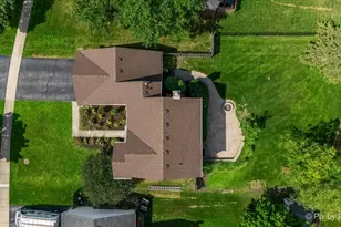 6 Elizabeth Ct, Lake in the Hills, IL 60156 - Photo 48