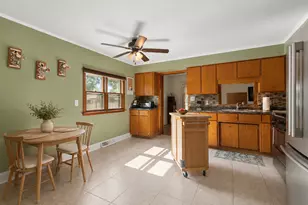 906 Wabash St, Wilmington, IL 60481 - Photo 12
