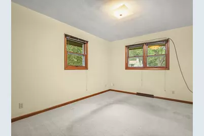 4367 Shorewood Drive, Rockford, IL 61101 - Photo 18