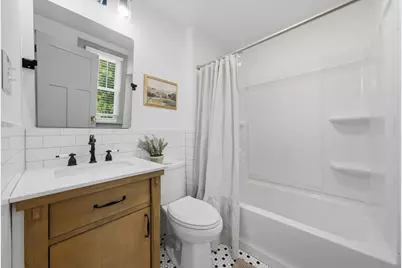 8423 Greenview Avenue, Brookfield, IL 60513 - Photo 30
