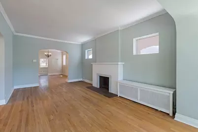 6515 N Maplewood Avenue, Chicago, IL 60645 - Photo 4