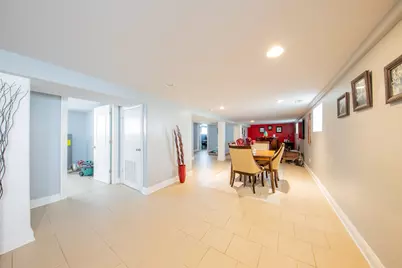 10215 S Charles Street, Chicago, IL 60643 - Photo 18