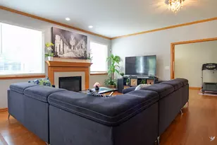 2212 Caton Ridge Dr, Plainfield, IL 60586 - Photo 8