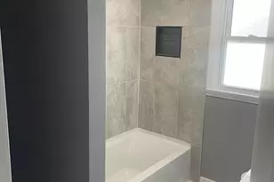 2310 N Winnebago St, Rockford, IL 61103 - Photo 26