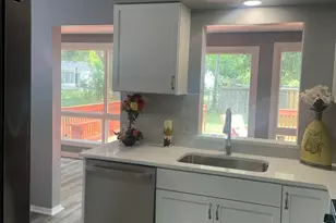 2310 N Winnebago St, Rockford, IL 61103 - Photo 14