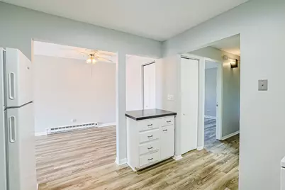 210 Klein Creek Court #5E, Carol Stream, IL 60188 - Photo 8