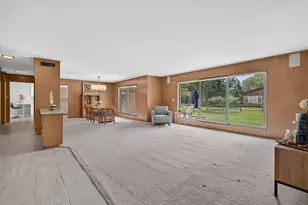 601 Marion Ave, Saint Charles, IL 60174 - Photo 20
