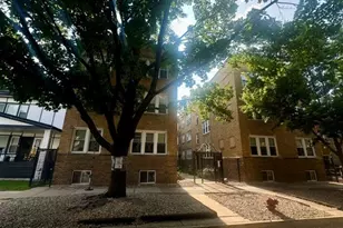 4728 N Kenneth Ave, Chicago, IL 60630 - Photo 1