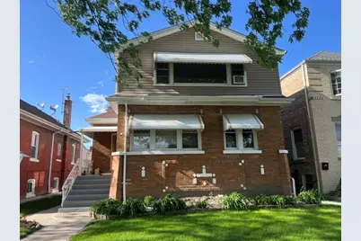 7030 W Wrightwood Avenue, Chicago, IL 60707 - Photo 1