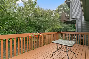 17 Garden Crescent Ct, Elgin, IL 60123 - Photo 16