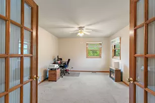 17 Garden Crescent Ct, Elgin, IL 60123 - Photo 12