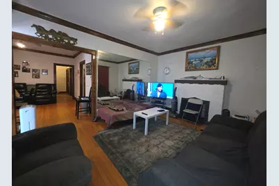 7824 S Hermitage Avenue, Chicago, IL 60620 - Photo 2