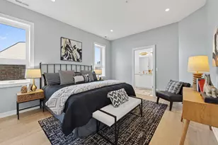 1347 W Grand Ave, Chicago, IL 60642 - Photo 14