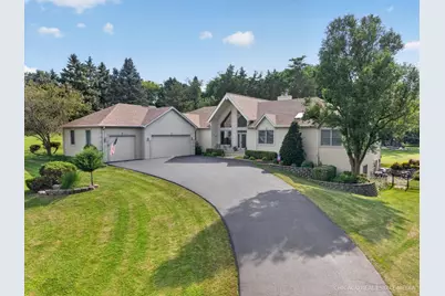 11923 Devonshire Street, Algonquin, IL 60102 - Photo 2