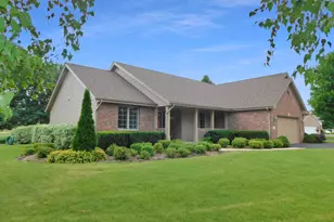 4470 Bellview Way, Rockton, IL 61072 - Photo 2