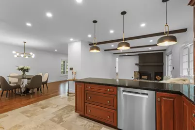 575 Gateshead N Avenue, Elk Grove Village, IL 60007 - Photo 12