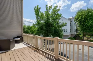 5566 Cloverdale Rd, Hanover Park, IL 60133 - Photo 20