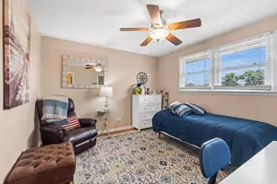 6722 W 93rd St, Oak Lawn, IL 60453 - Photo 18